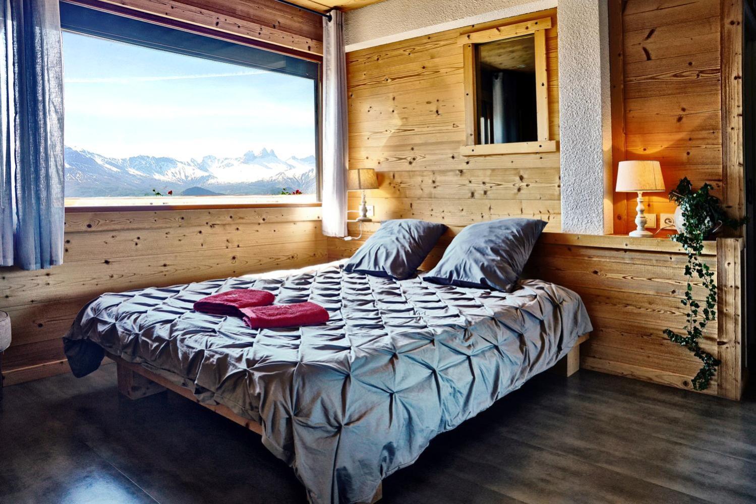 Chalet Hotel La Tuviere Bike Inn Saint-Jean-de-Maurienne Exterior photo